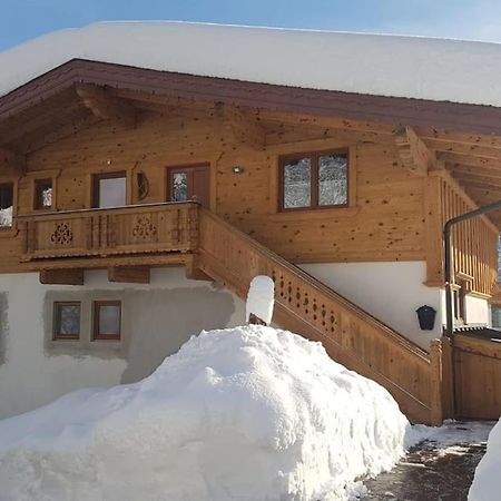 Gemuetliche Wohnung Mit Blick Auf Den Zahmen Kaiser Niederndorferberg Esterno foto