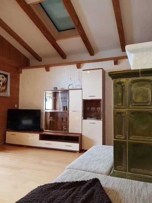 Gemuetliche Wohnung Mit Blick Auf Den Zahmen Kaiser Niederndorferberg Esterno foto